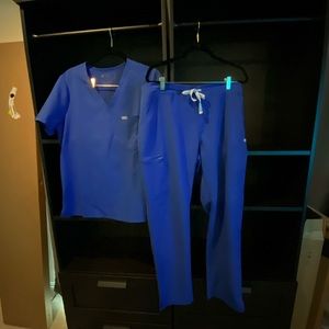 Figs Winning Blue L Caterina and L Zamora Joggers